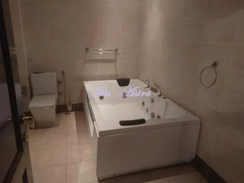 Sale, four bedroom apartment, 202m², Savski Venac, Beograd - image 16