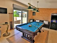 Rent, house, 300m², Podkošljun, Budva - image 3