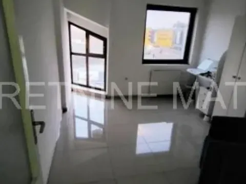 Sale, office space, 50m², Vašarište, Kragujevac - image 2