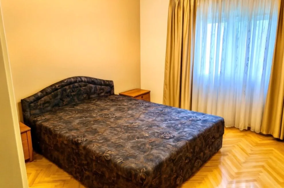 Izdavanje, dvosoban stan, 71m², Zabjelo, Podgorica