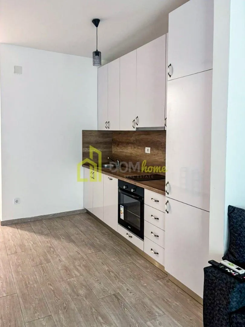 Izdavanje, garsonjera, 33m², Bečići, Budva