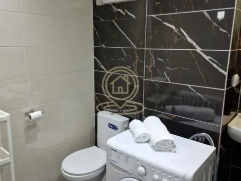 Rent, three bedroom apartment, 75m², Vračar Sve Podlokacije, Beograd - image 5
