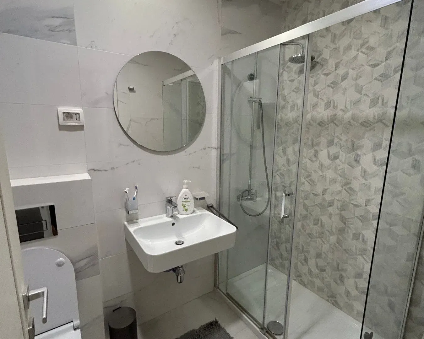 Rent, one bedroom apartment, 43m², Central Point, Podgorica