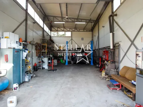 Rent, office space, 131m², Tološi, Podgorica - image 2