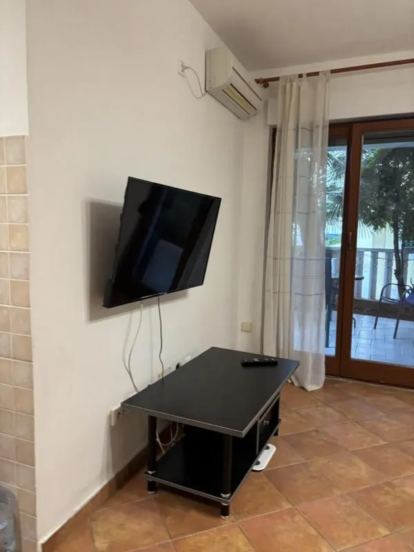 Prodaja, trosoban stan, 89m², Petrovac, Budva