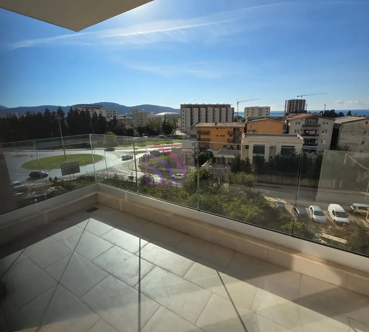 Prodaja, dvosoban stan, 69m², Šušanj, Bar