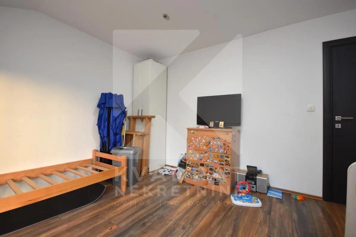 Sale, house, 182m², Donja Gorica, Podgorica