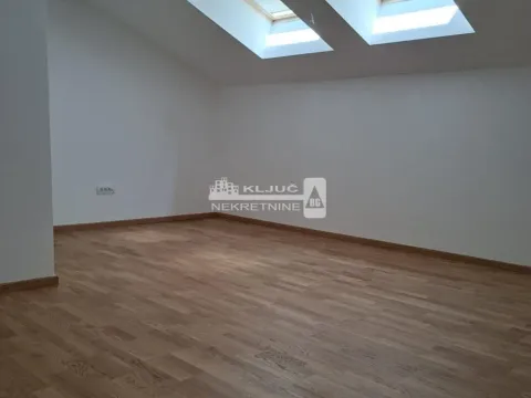 Sale, three bedroom apartment, 76m², Autokomanda, Voždovac Sve Podlokacije - image 12