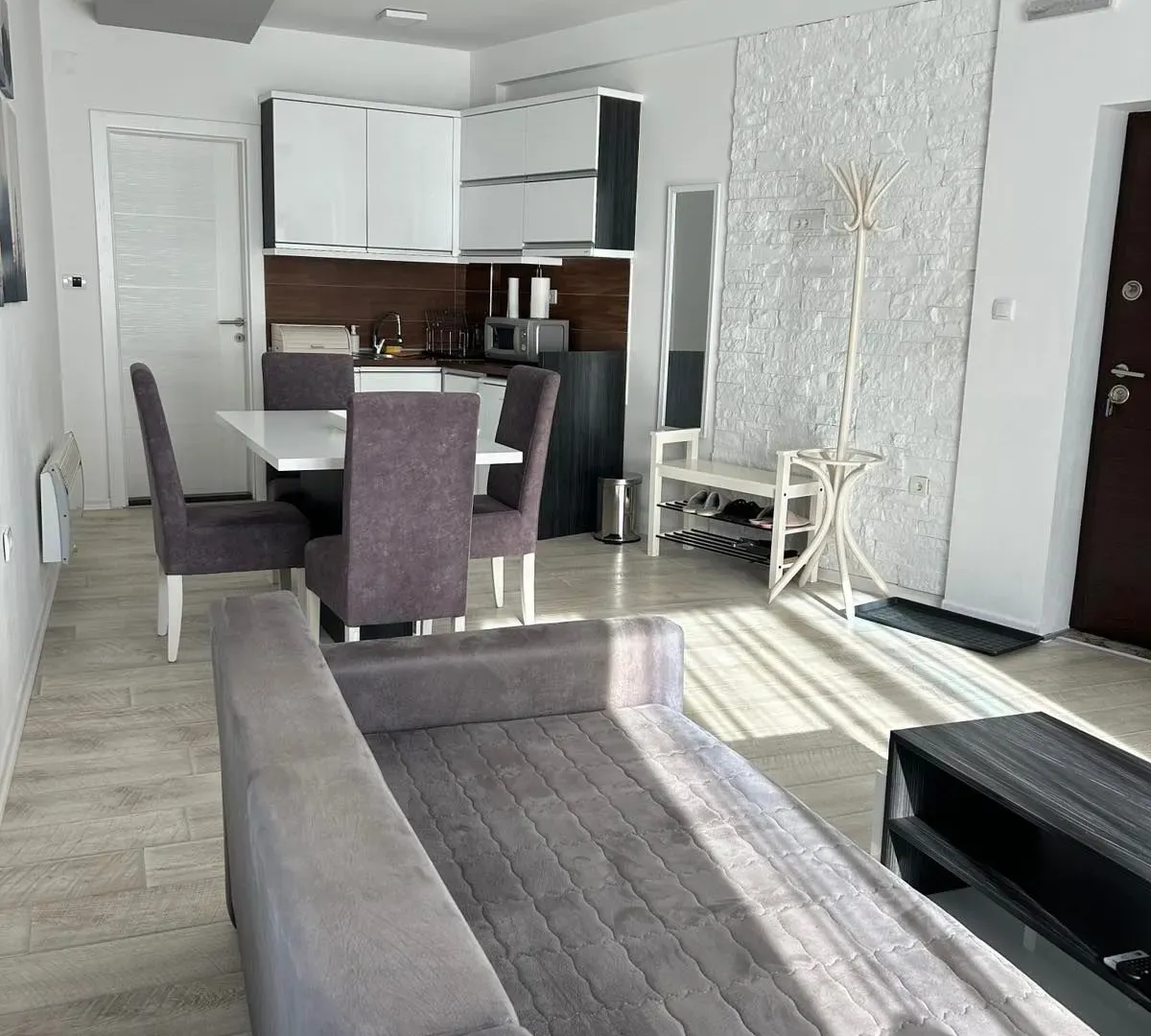 Prodaja, dvosoban stan, 44m², Kraljevi Čardaci, Kopaonik