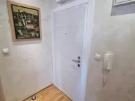 Izdavanje, četvorosoban stan, 100m², Centar, Novi Sad - image 7