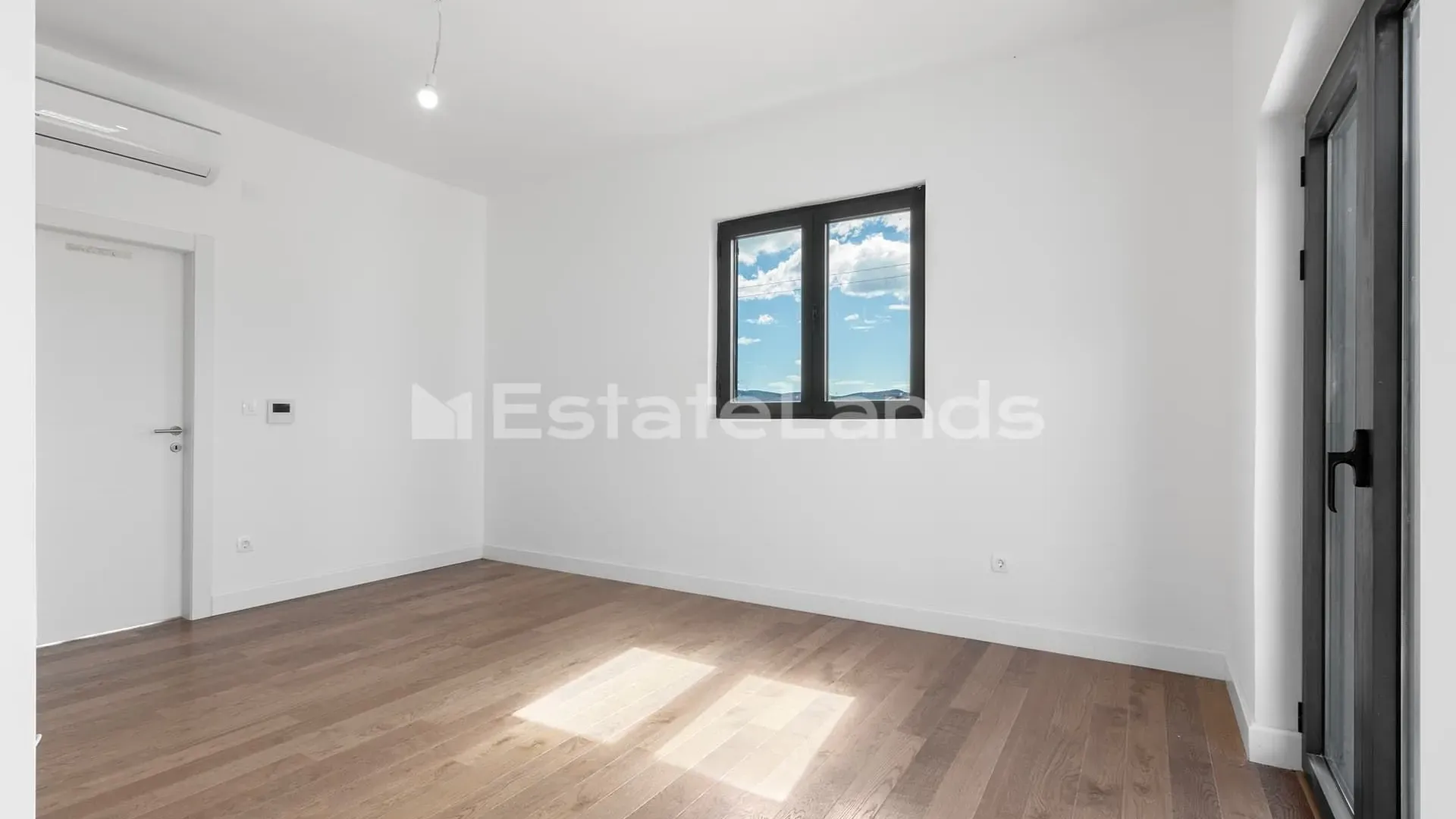 Sale, one bedroom apartment, 49m², Dumidran, Tivat