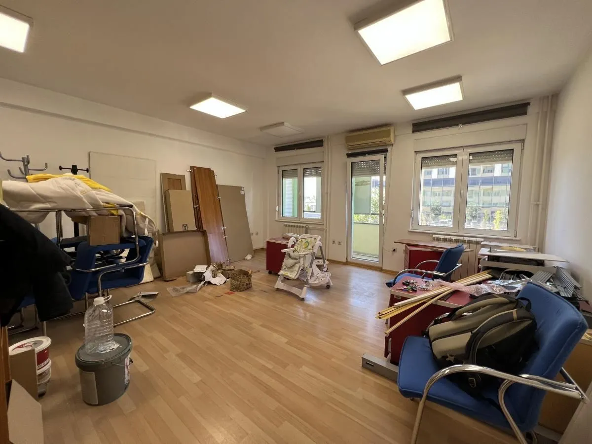 Rent, office space, 220m², Liman 1, Novi Sad Sve Podlokacije