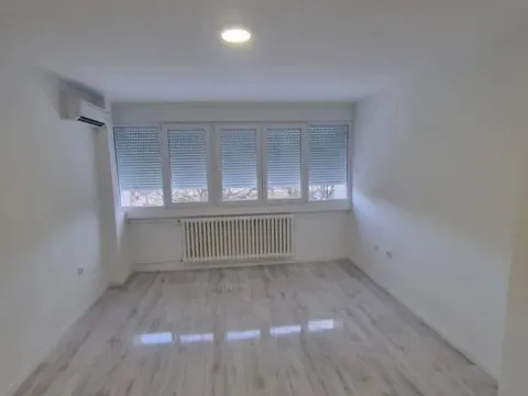 Prodaja, dvosoban stan, 60m², Detelinara, Novi Sad Sve Podlokacije - image 6