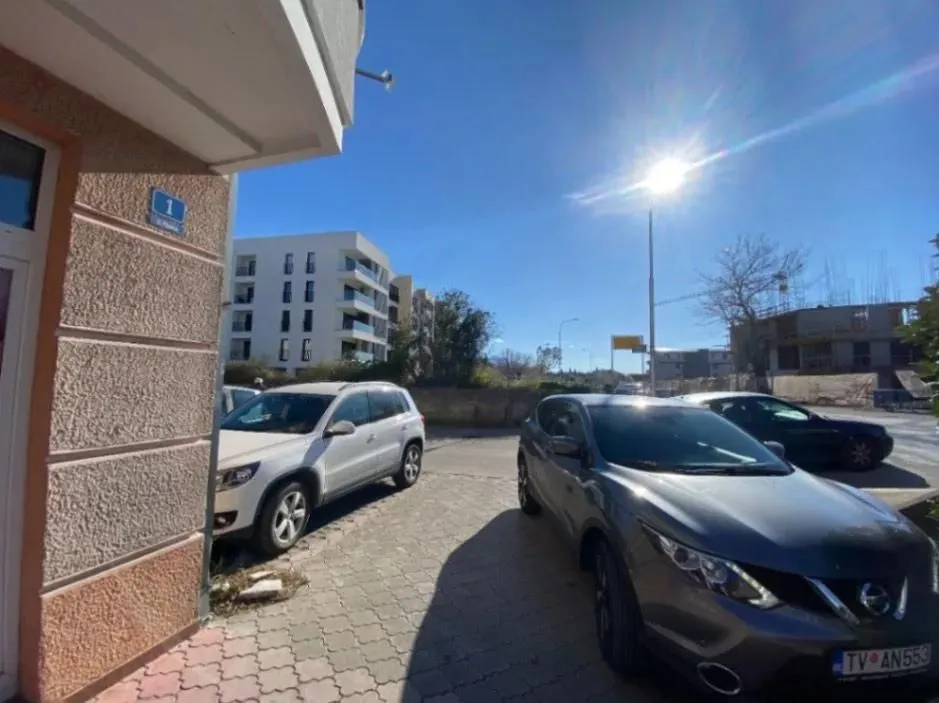 Sale, office space, 16m², Tivat, Crna Gora
