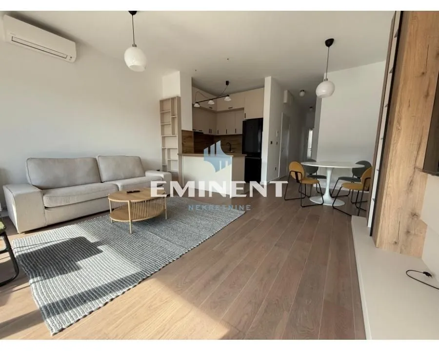 Izdavanje, dvosoban stan, 72m², Novi Beograd Blok 67, Novi Beograd Sve Podlokacije