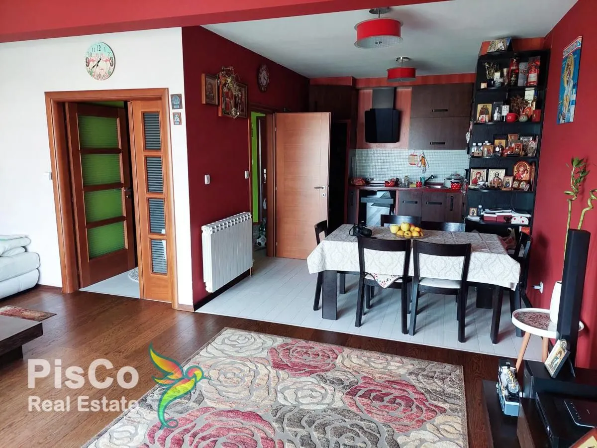 Prodaja, četvorosoban stan, 156m², Gorica C, Podgorica