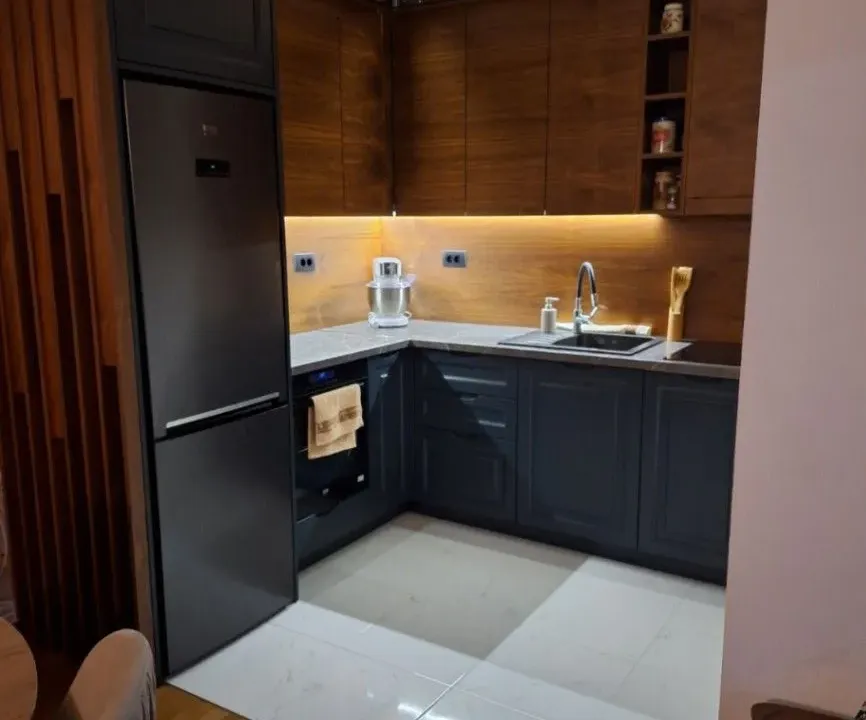 Izdavanje, trosoban stan, 87m², Zabjelo, Podgorica