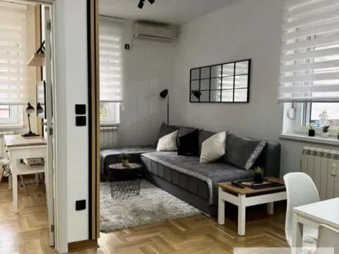 Rent, two bedroom apartment, 40m², Šumice, Beograd - image 3