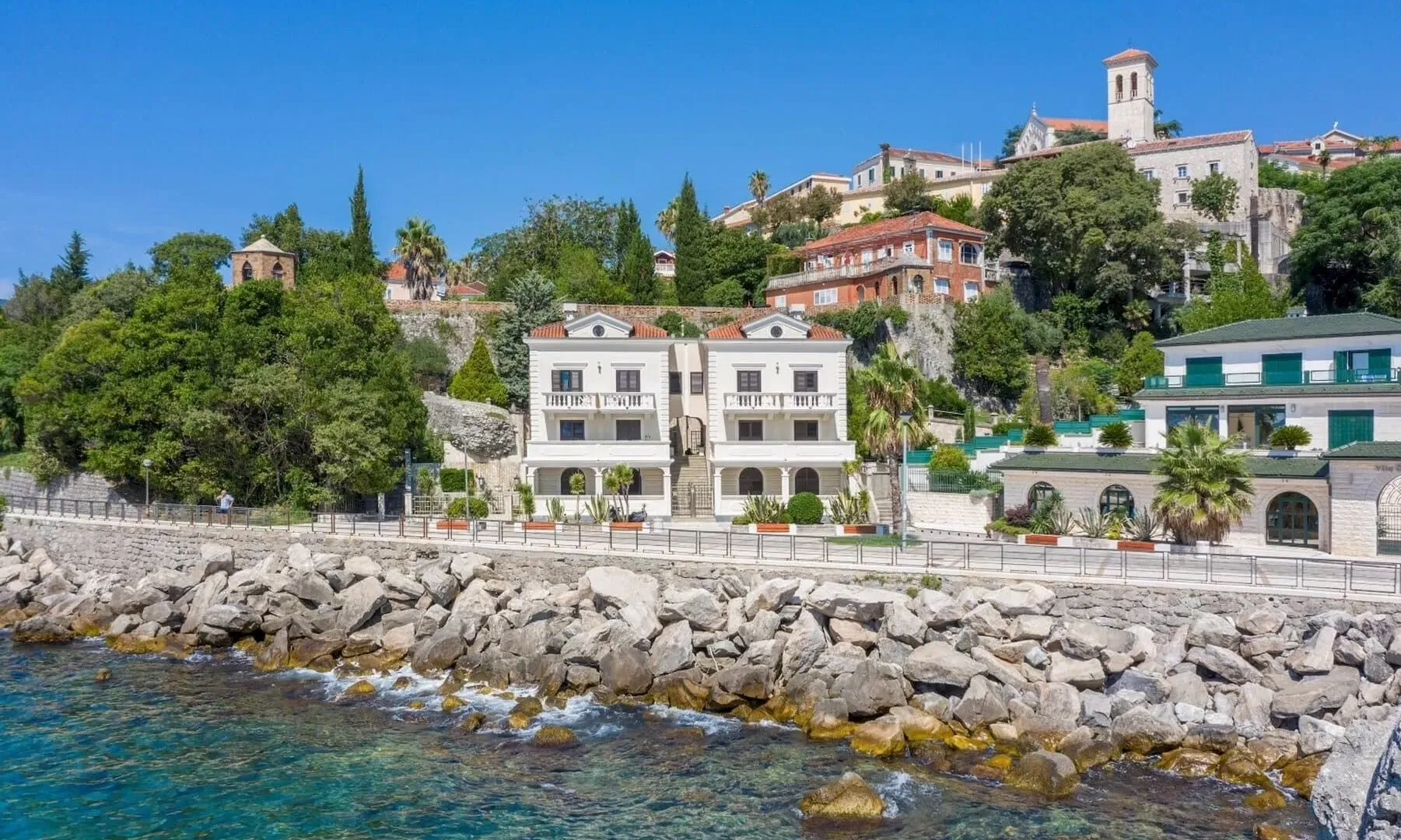 Sale, house, 564m², Kotor, Crna Gora