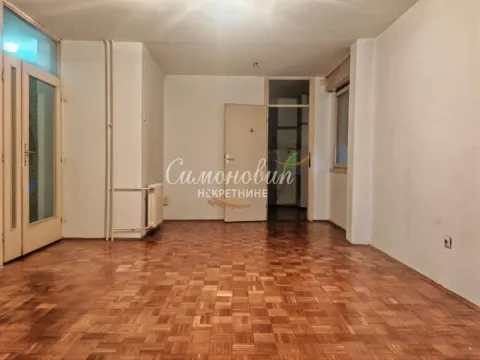 Prodaja, trosoban stan, 95m², Bezanijska Kosa 1, Bežanijska Kosa Sve Podlokacije - image 1