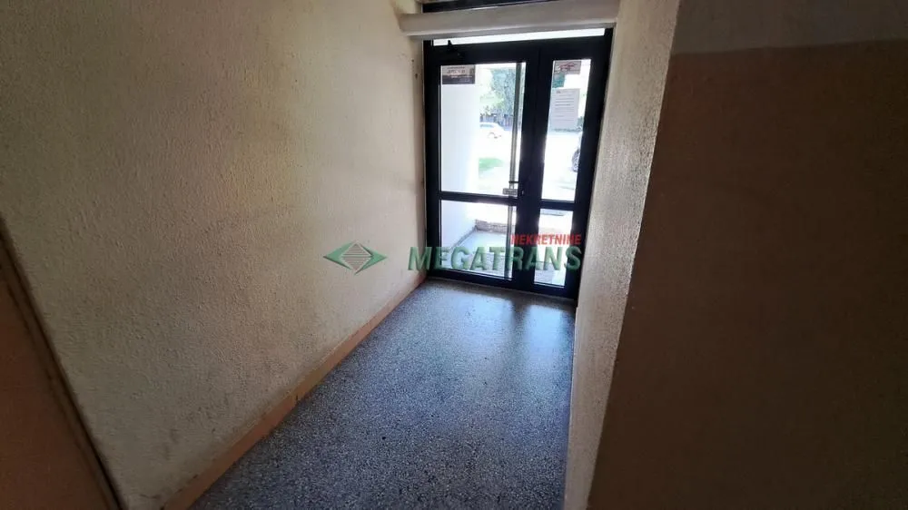 Izdavanje, dvosoban stan, 42m², Liman 2, Novi Sad Sve Podlokacije