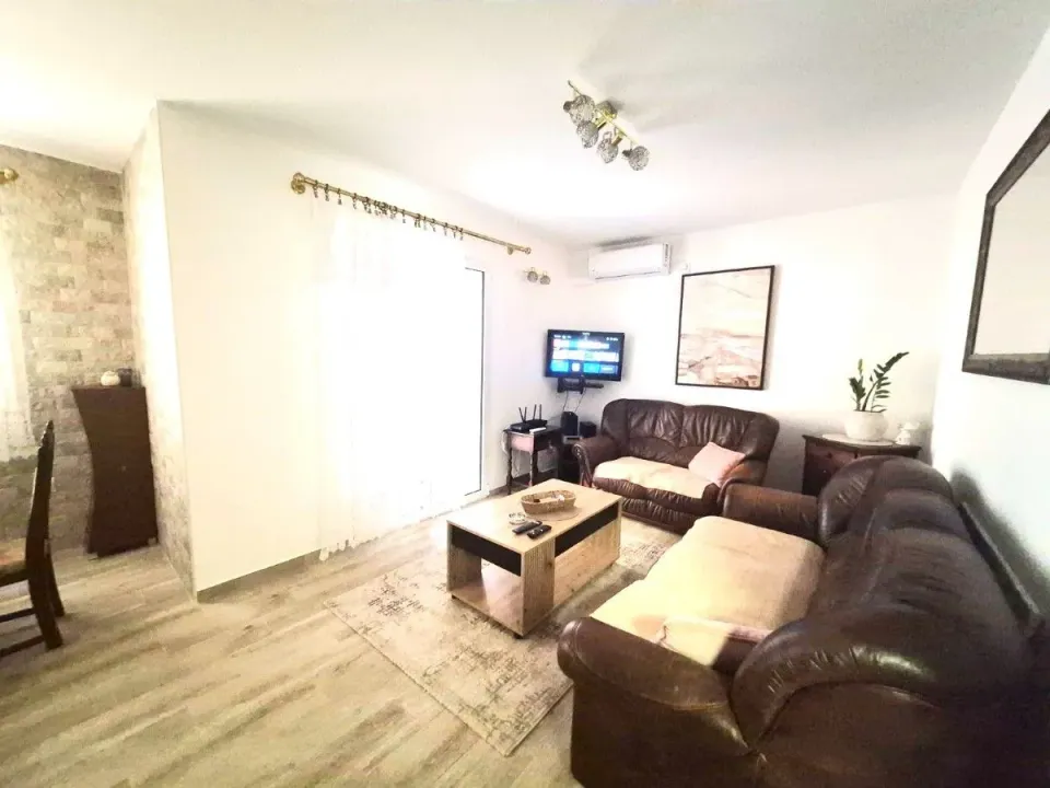 Rent, one bedroom apartment, 50m², Zaobilaznica, Budva
