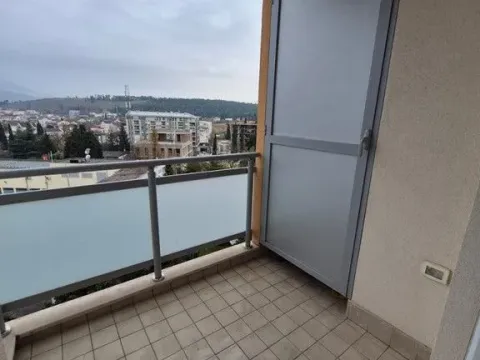 Prodaja, garsonjera, 27m², City Kej, Podgorica - image 3