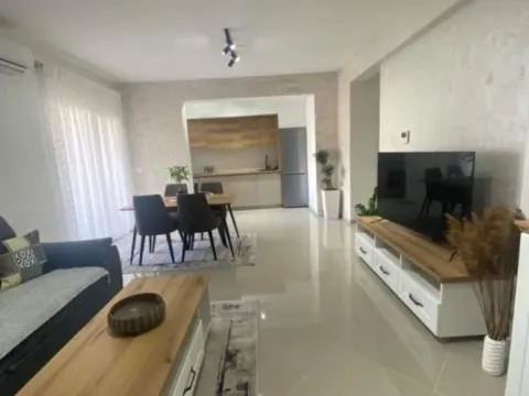 Sale, two bedroom apartment, 69m², Makedonsko naselje, Bar - image 3