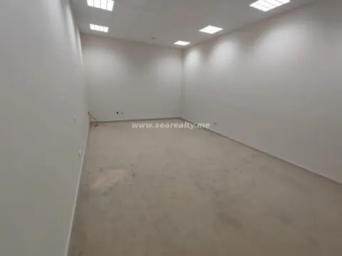 Rent, office space, 220m², Centar, Tivat - image 6