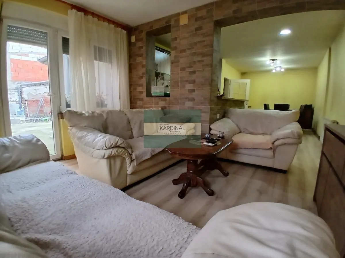 Prodaja, kuća, 334m², Tavrića obori, Jagodina