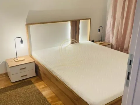 Rent, two bedroom apartment, 44m², Palilula Sve Podlokacije, Beograd - image 2