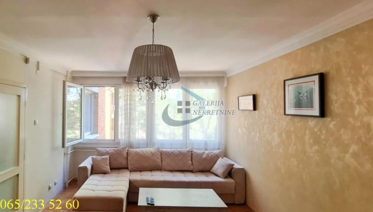 Sale, three bedroom apartment, 75m², Farmaceutski Fakultet, Voždovac Sve Podlokacije