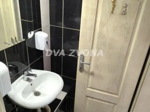 Rent, office space, 50m², Rotkvarija, Novi Sad Sve Podlokacije - image 8