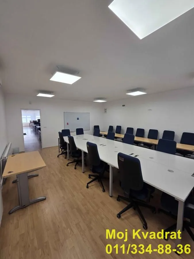 Rent, office space, 216m², Čačak, Srbija
