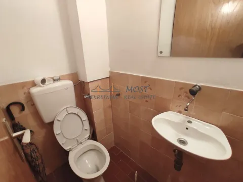 Sale, two bedroom apartment, 80m², Zabjelo, Podgorica - image 8
