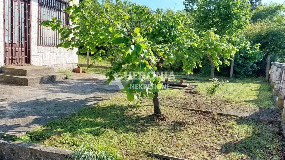 Prodaja, kuća, 300m², Arnajevo, Barajevo