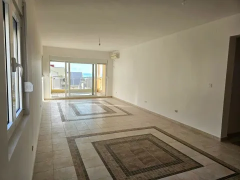 Sale, one bedroom apartment, 89m², Podkošljun, Budva - image 2