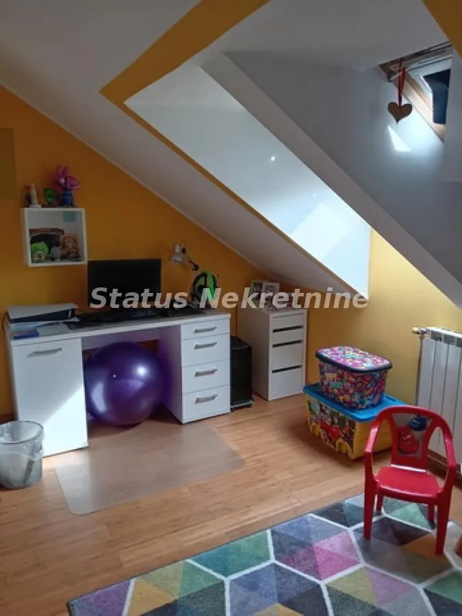 Prodaja, četvorosoban stan, 96m², Grbavica, Novi Sad Sve Podlokacije