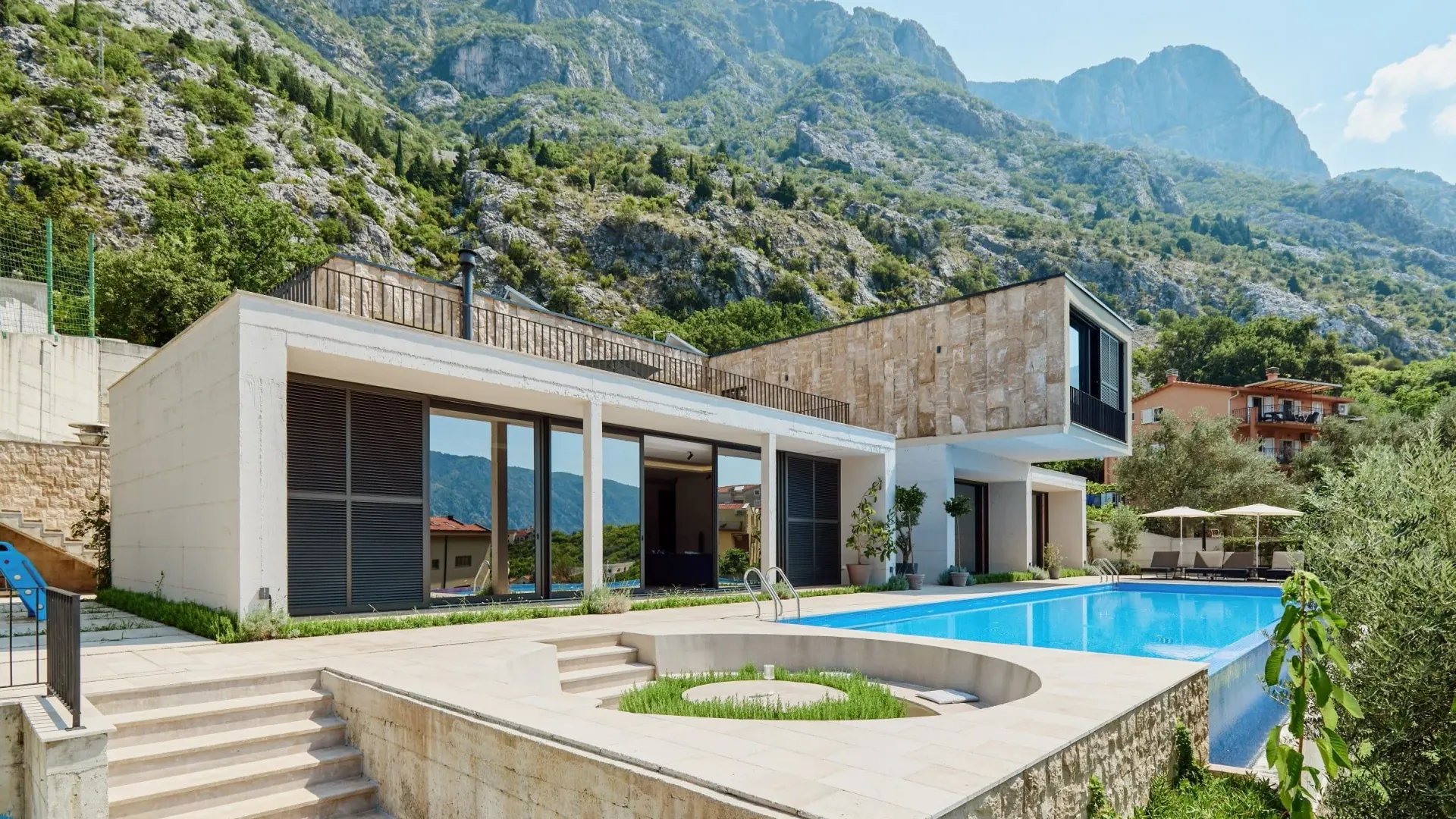 Sale, house, 419m², Dobrota, Kotor