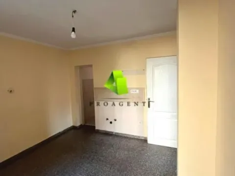 Izdavanje, poslovni prostor, 70m², Medijana, Niš - image 9