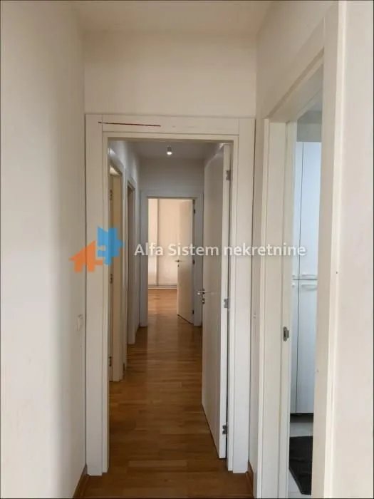 Rent, four bedroom apartment, 157m², Senjak, Beograd