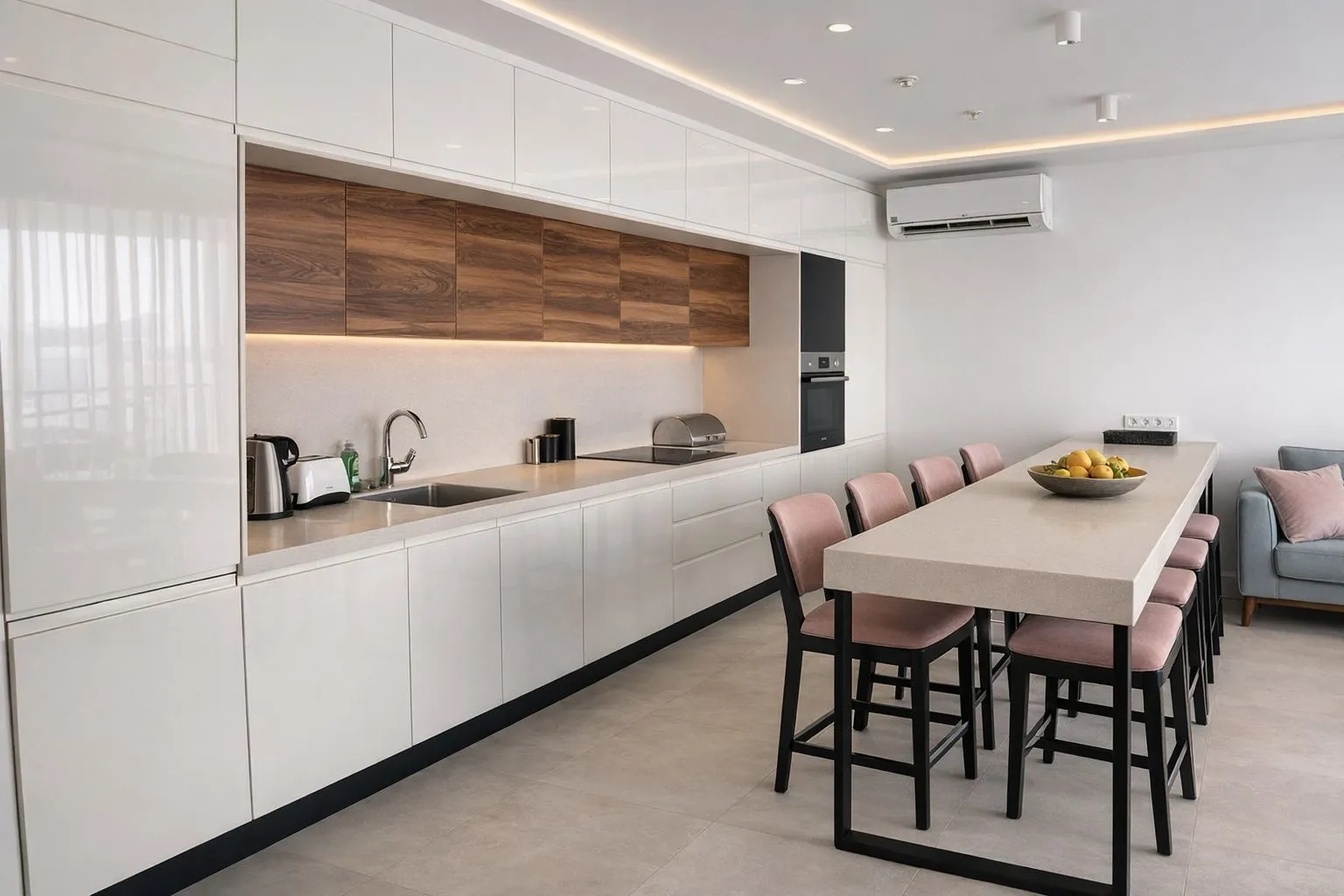 Prodaja, dvosoban stan, 79m², Rafailovići, Budva