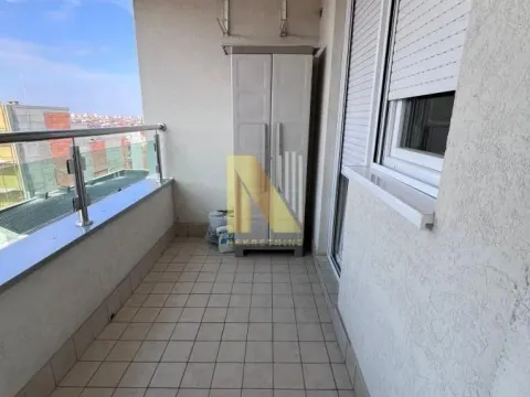 Izdavanje, četvorosoban stan, 102m², Bulevar Evrope, Novi Sad Sve Podlokacije - image 13