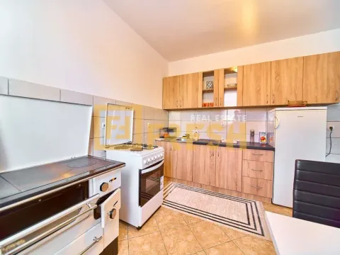 Izdavanje, dvosoban stan, 90m², Zagorič, Podgorica - image 6