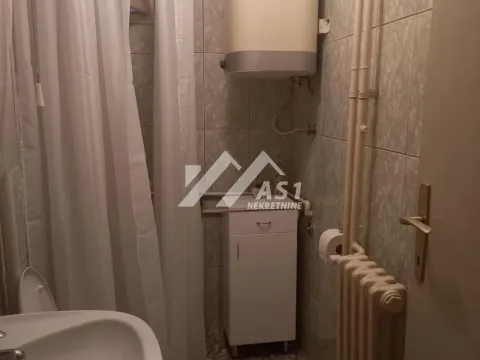 Izdavanje, jednosoban stan, 40m², Rotkvarija, Novi Sad Sve Podlokacije - image 8
