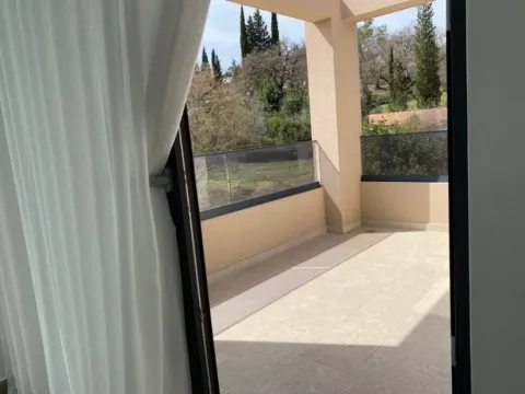 Rent, two bedroom apartment, 70m², Gradiošnica, Tivat - image 10