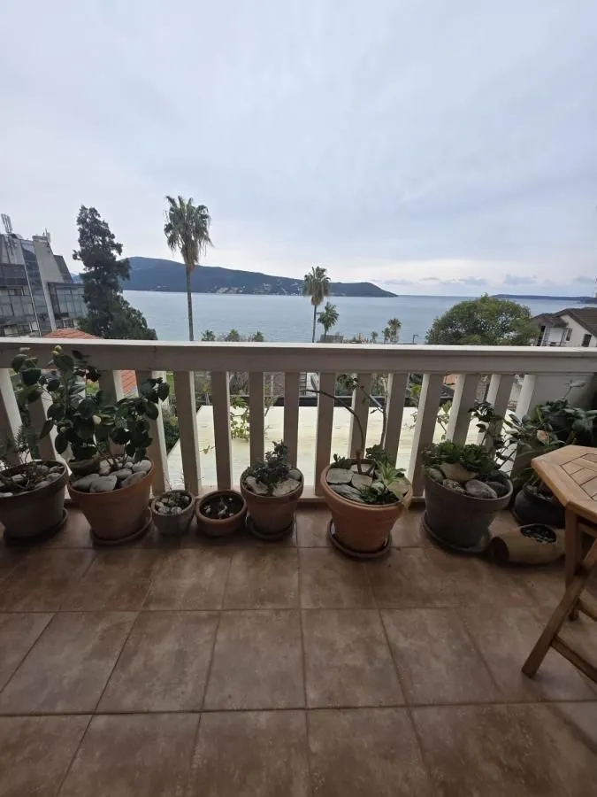 Prodaja, kuća, 250m², Herceg Novi, Crna Gora