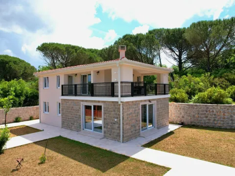 Prodaja, kuća, 185m², Zagora, Kotor - image 8