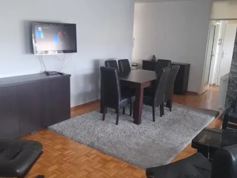 Izdavanje, četvorosoban stan, 86m², Novo naselje, Novi Sad - image 5