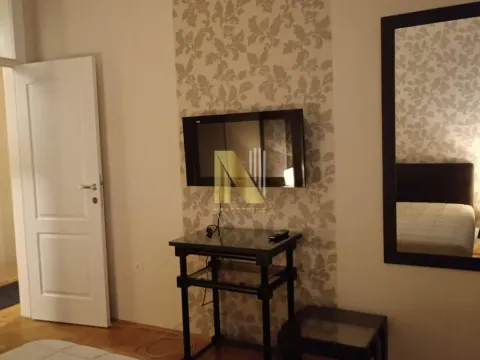 Rent, three bedroom apartment, 77m², Centar, Subotica - image 8